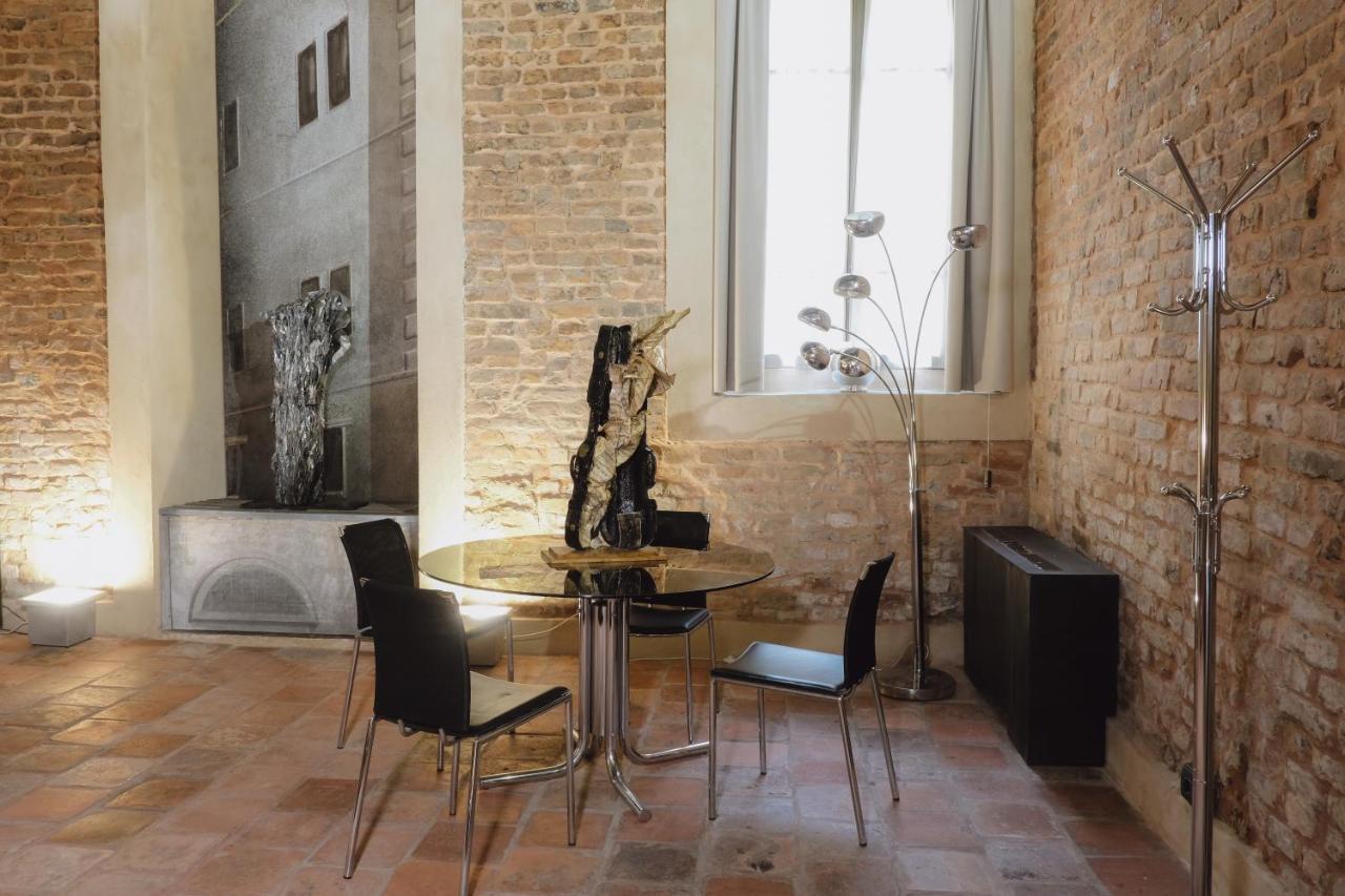 Foresteria Palazzo Guazzoni Zaccaria Κρεμόνα Εξωτερικό φωτογραφία