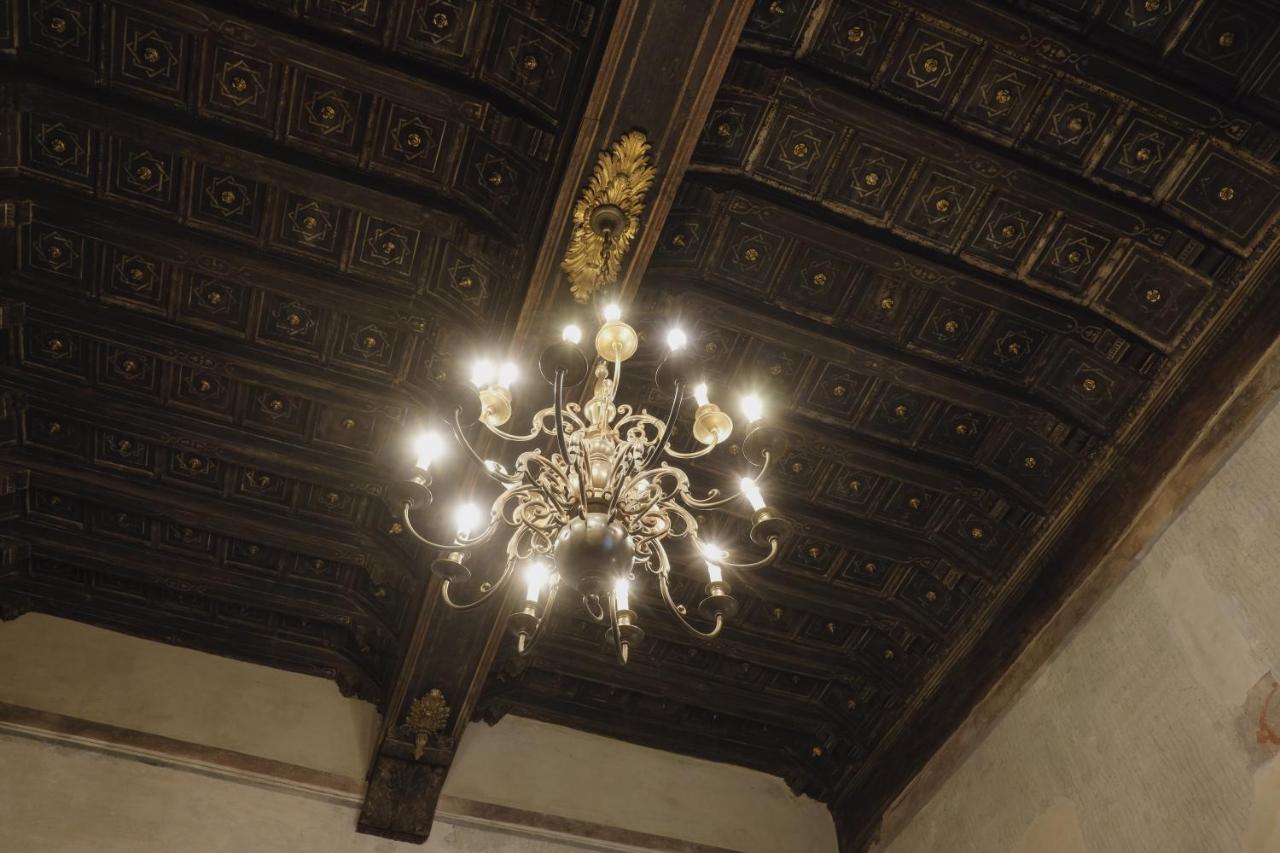 Foresteria Palazzo Guazzoni Zaccaria Κρεμόνα Εξωτερικό φωτογραφία